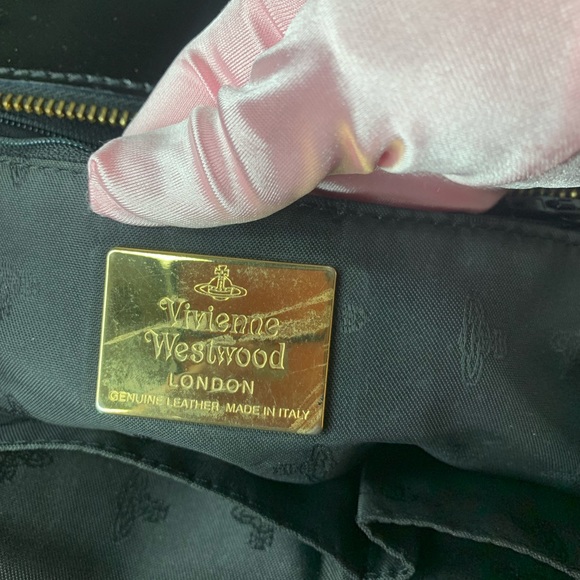 AUTHENTIC VIVIENNE WESTWOOD 💫 - Picture 7 of 7